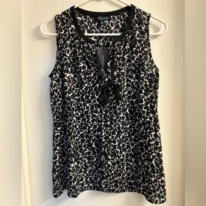 Tommy Hilfiger Sleeveless Top, SIZE XS nwt black&white